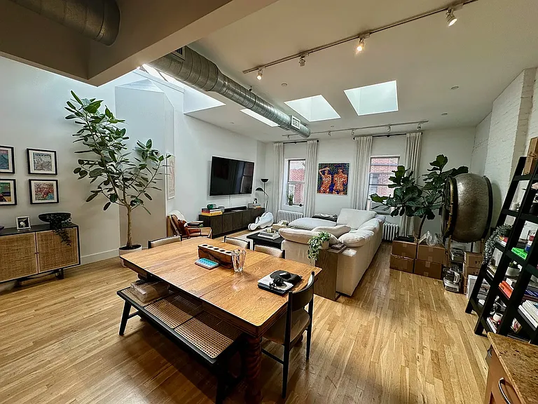 146 Duane St #5C — Photo 3