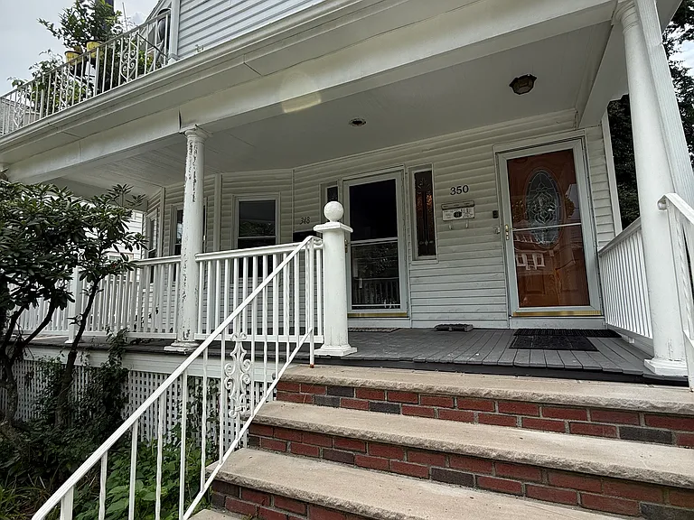 348 School St #1 — Photo 1