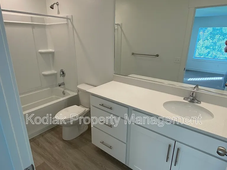1158 N 1880 W — Photo 14