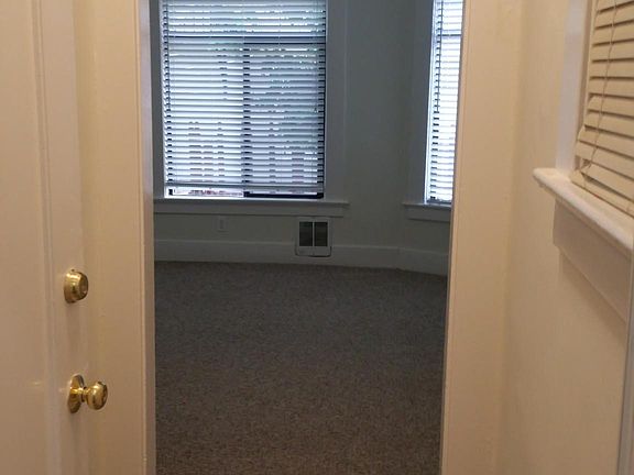 5th image of 1220 Pine St APT 3