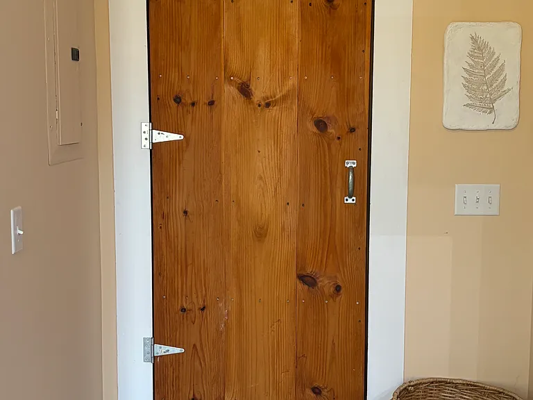 780 Hill Rd — Photo 3