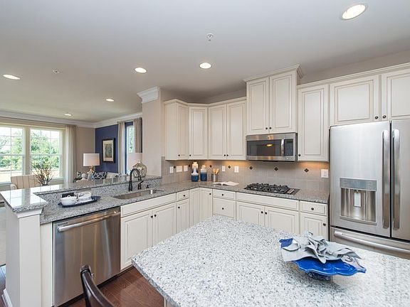 3rd image of 2150 Cook Dr #128