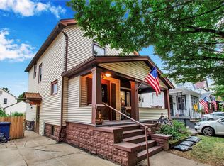 32 Robins St, Buffalo, NY 14220
