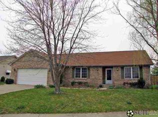 6096 E Pioneer Pl, Columbus, IN 47203