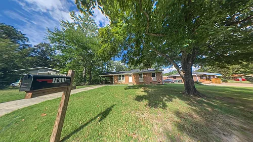 1811 Woodmere Dr Photo 1