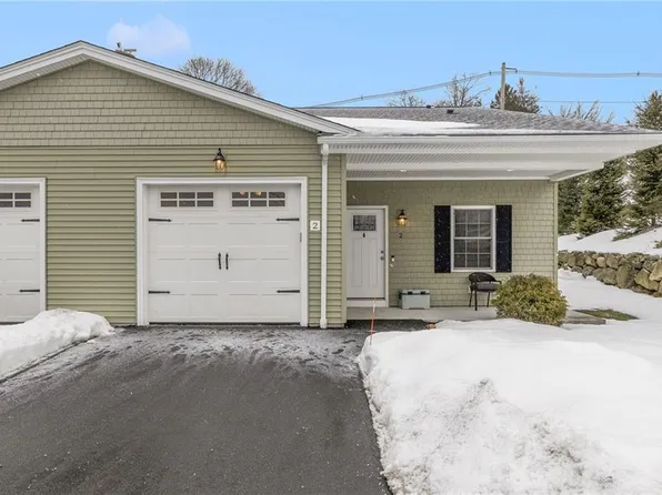 550 Wakefield St #2, West Warwick, RI 02893