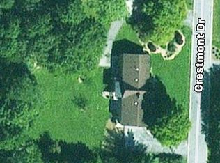 104 Crestmont Dr, Calhoun, GA 30701