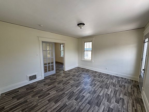 5th image of 1239 Beech Ave #2