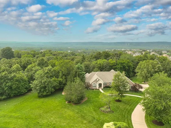 59 Stevens Farm Ln, Eureka, MO 63025