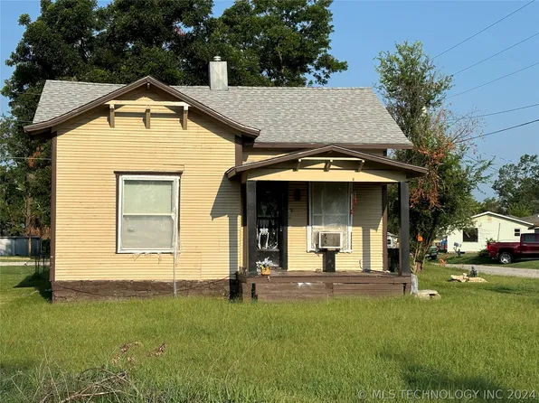 221 N Dorothy Ave, Claremore, OK 74017