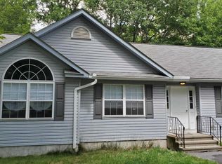 655 Sullivan Trl, Long Pond, PA
