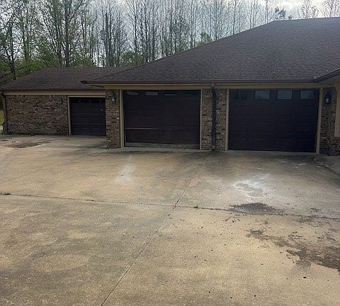 3rd image of 1091 Heafner Rd