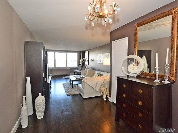 4th image of 23-20 Bell Blvd APT 5J