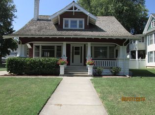 205 S Pioneer Ave, Lyons, KS 67554