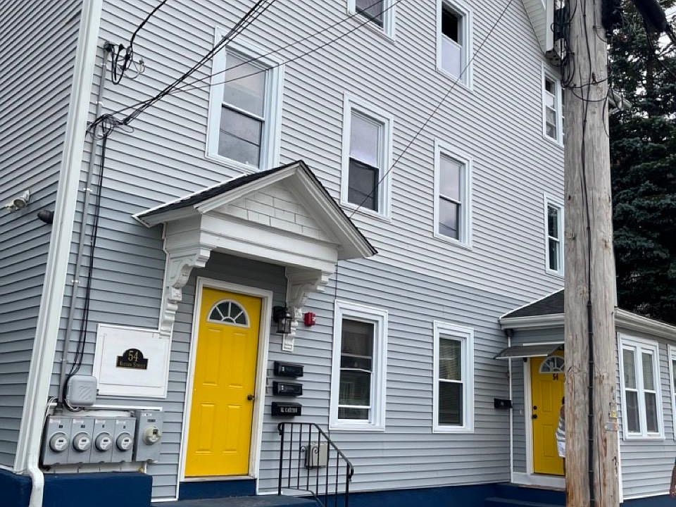 Private entryway on the right hand side of the building