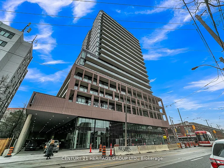 285 Dufferin St #422 — Photo 1