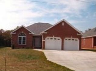 1302 Red Lane Ext, Salem, VA 24153