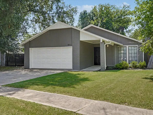 2511 E Princeton Ct, Broken Arrow, OK 74014