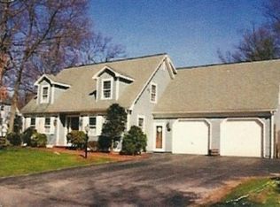 12 Guild Ave, Attleboro, MA 02703