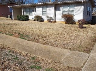 1709 Ridgewood Rd, Denison, TX 75020