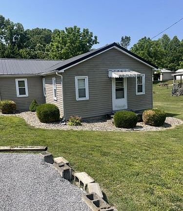 3rd image of 347 Old Hoppertown Rd