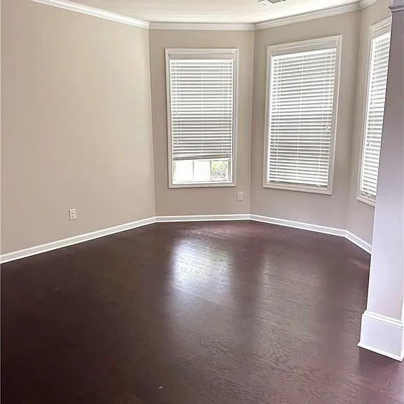 237 Franklin St — Photo 5
