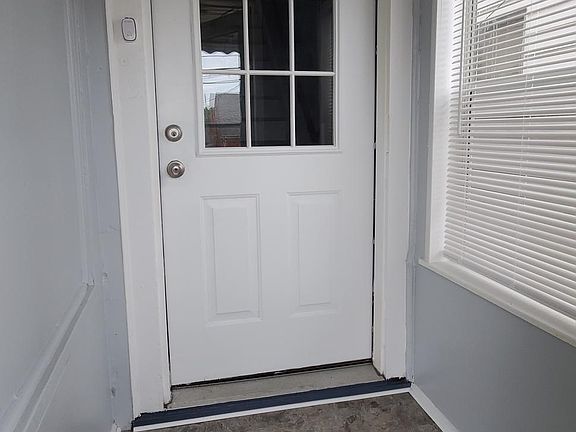 5th image of 1219 W 8th St