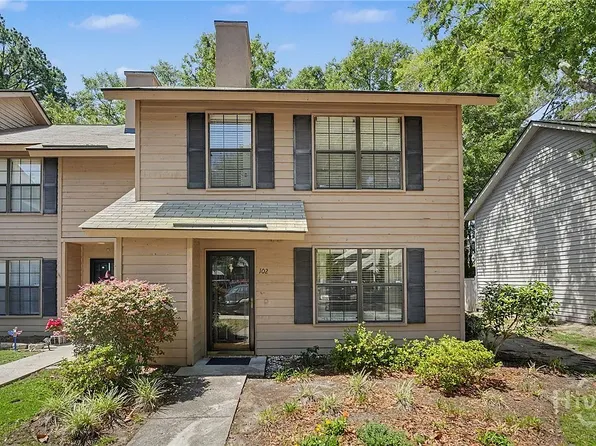102 Hidden Lake Ct, Savannah, GA 31419