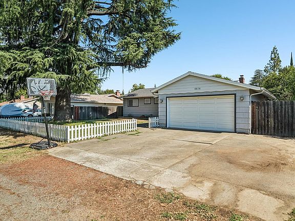 3rd image of 8878 Greenhalgh Ln