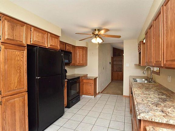 4th image of 9480 W 52nd Ave