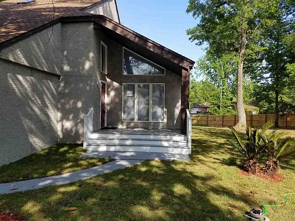 3rd image of 3443 Edinborough Ct