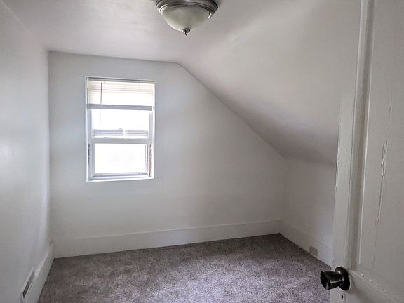 5th image of 923 W Southern Ave APT 2