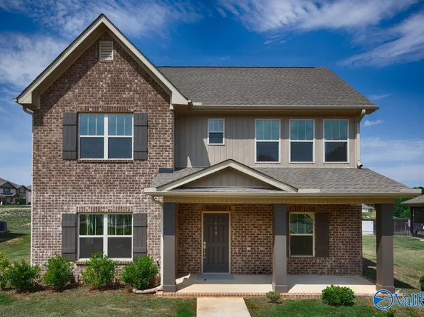 118 Sartain St, New Market, AL 35761