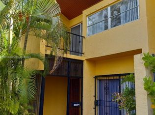 13761 SW 84th St APT B, Miami, FL 33183