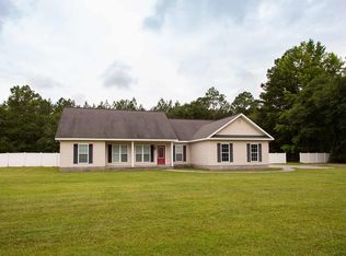 2405 N Clough Bay Rd, Waycross, GA 31503