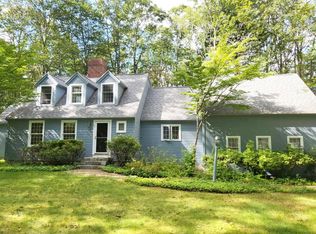 27 High Pasture Rd, Kittery Point, ME 03905