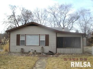 145 Urbandale St, East Peoria, IL 61611
