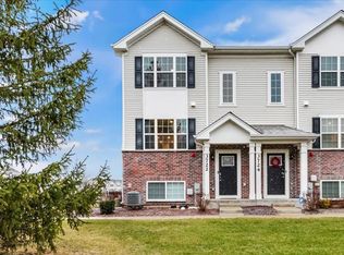 3722 Bailey Rd, Yorkville, IL 60560