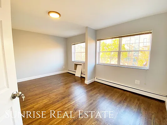 Rented by Sunrise Real Estate | media 1
