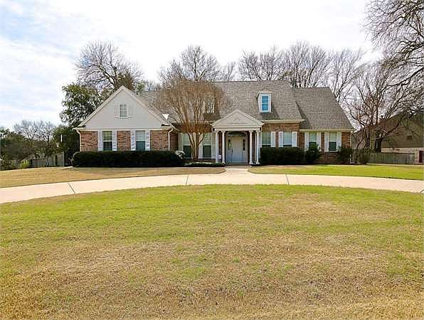 1st image of 3213 River Place Dr