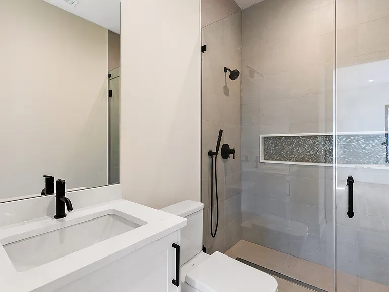 6425 Ranch Road 962 W — Photo 21