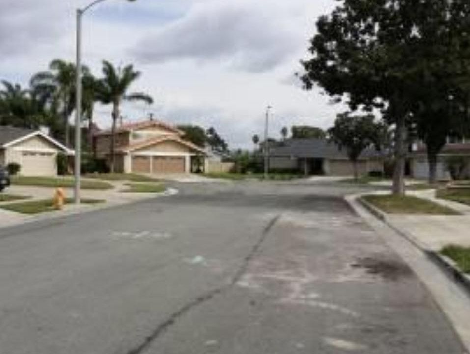 1st image of 2523 E Diana Dr