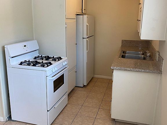 2nd image of 2777 Nimitz Blvd APT 1