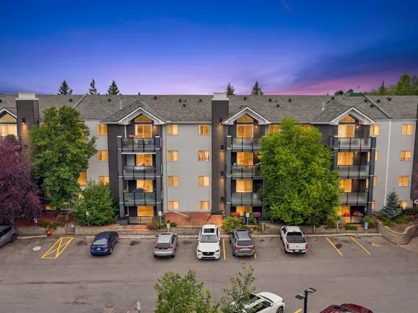 10 SE Sierra Morena Mews SW #308, Calgary, AB T3H 3K5
