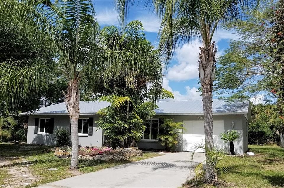 1st image of 3018 NE Beechwood Cir