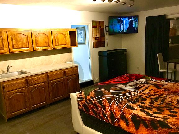 5th image of 1870 E Viking Rd #1