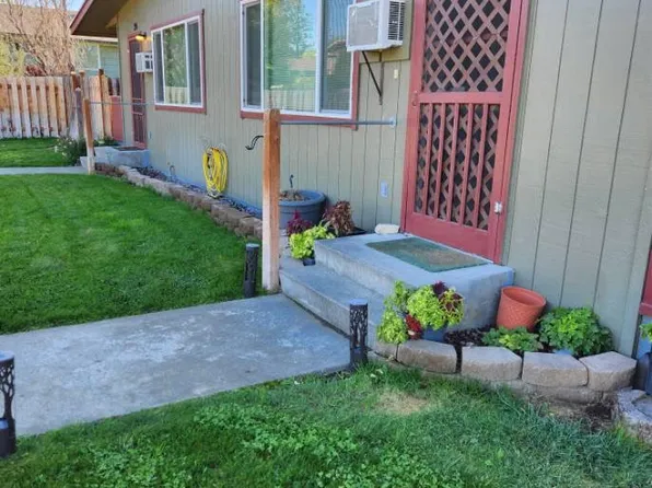 (undisclosed Address), Omak, WA 98841