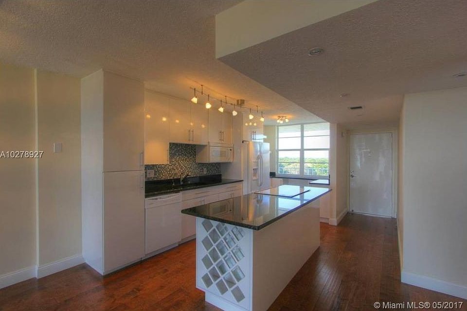 1st image of 250 Jacaranda Dr APT 711