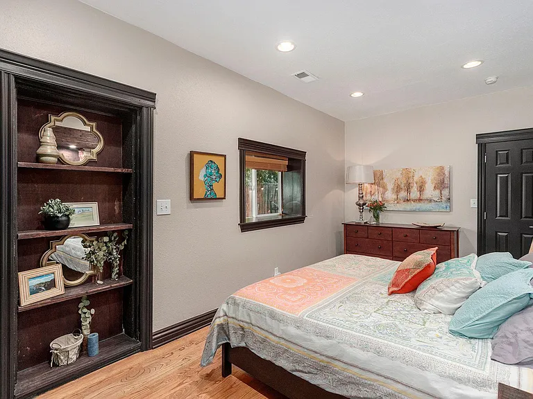 1711 Martin Luther King Blvd — Photo 16