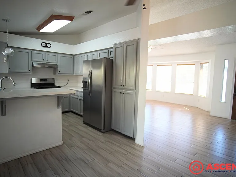 8012 Cold Spray Ct — Photo 6